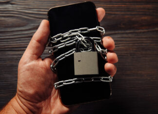 Smartfon Android zabezpieczony