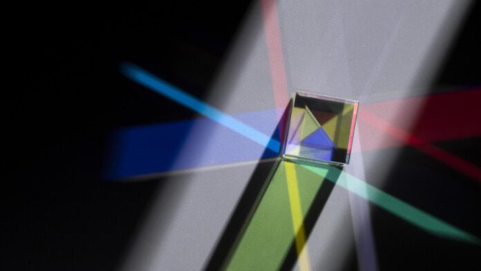 prism-dispersing-colorful-lights