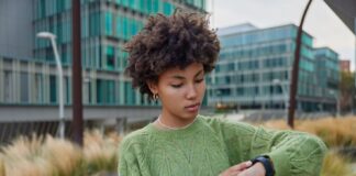 Google szykuje zmiany w smartwatchach: Calling Cards z Androida już wkrótce!