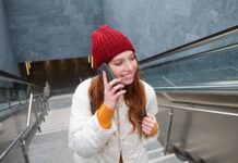 Kryzys w Iranie: Plus i Play wprowadzają specjalne pakiety roamingowe